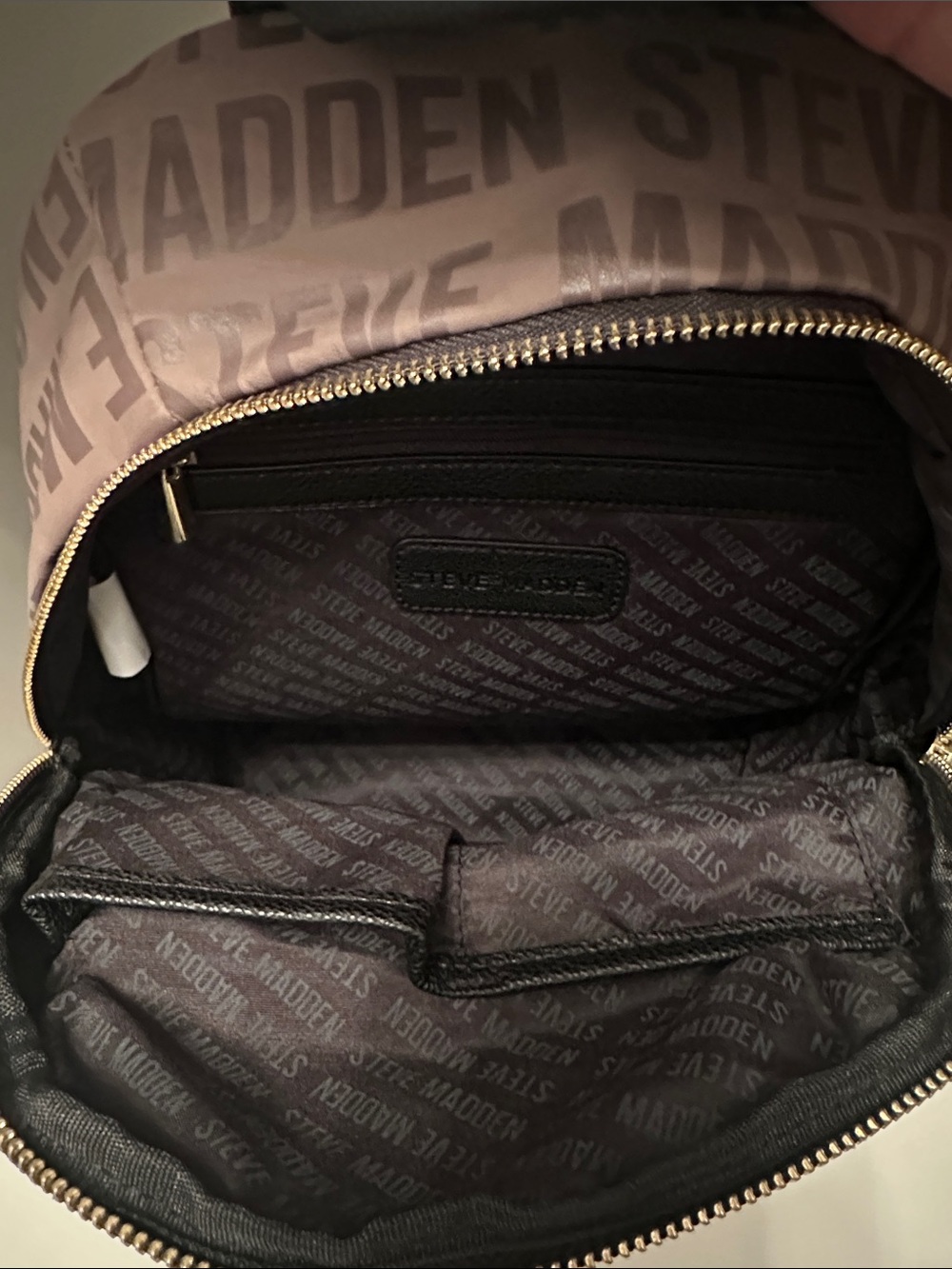 Steve Madden Backpack - Picture 3 of 3